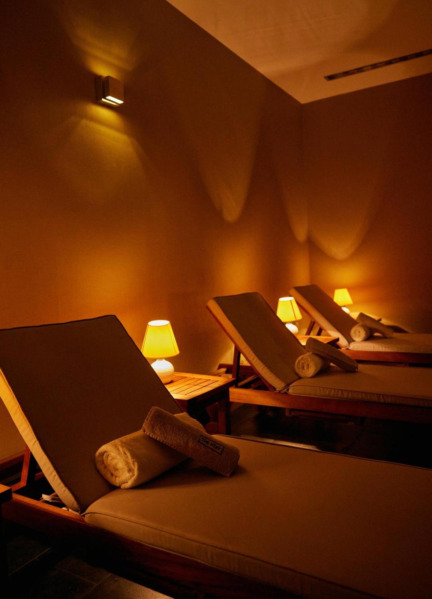 The Stay Boulevard Nisantasi Istambul Exterior foto A room at a spa